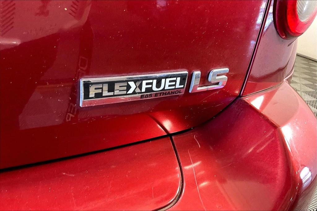 Used 2009 Chevrolet HHR LS image 38