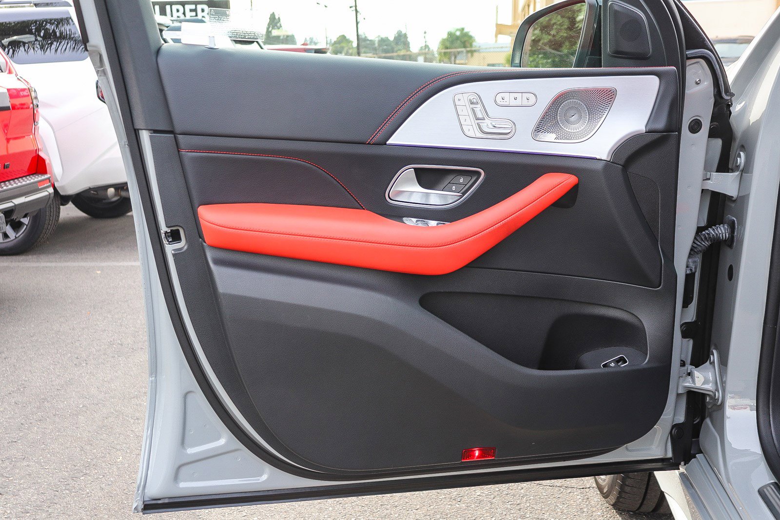 Used 2024 Mercedes-Benz GLE 53 AMG 4MATIC Coupe image 26