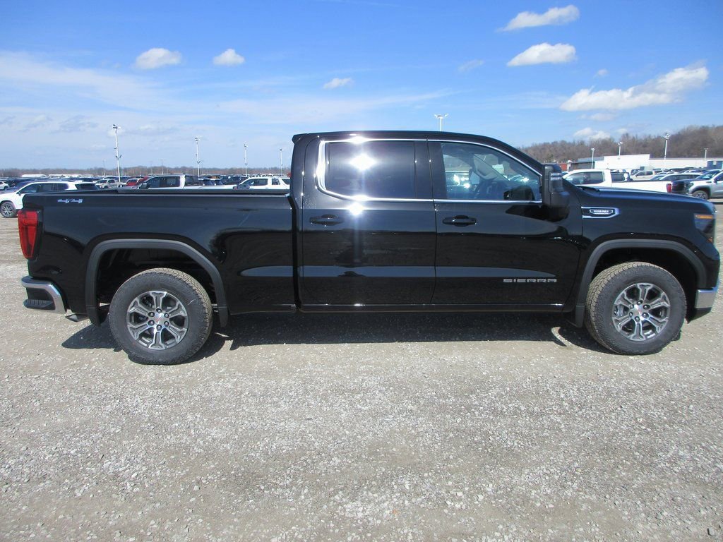 New 2026 GMC Sierra 1500 SLE w/ Max Trailering Package image 3