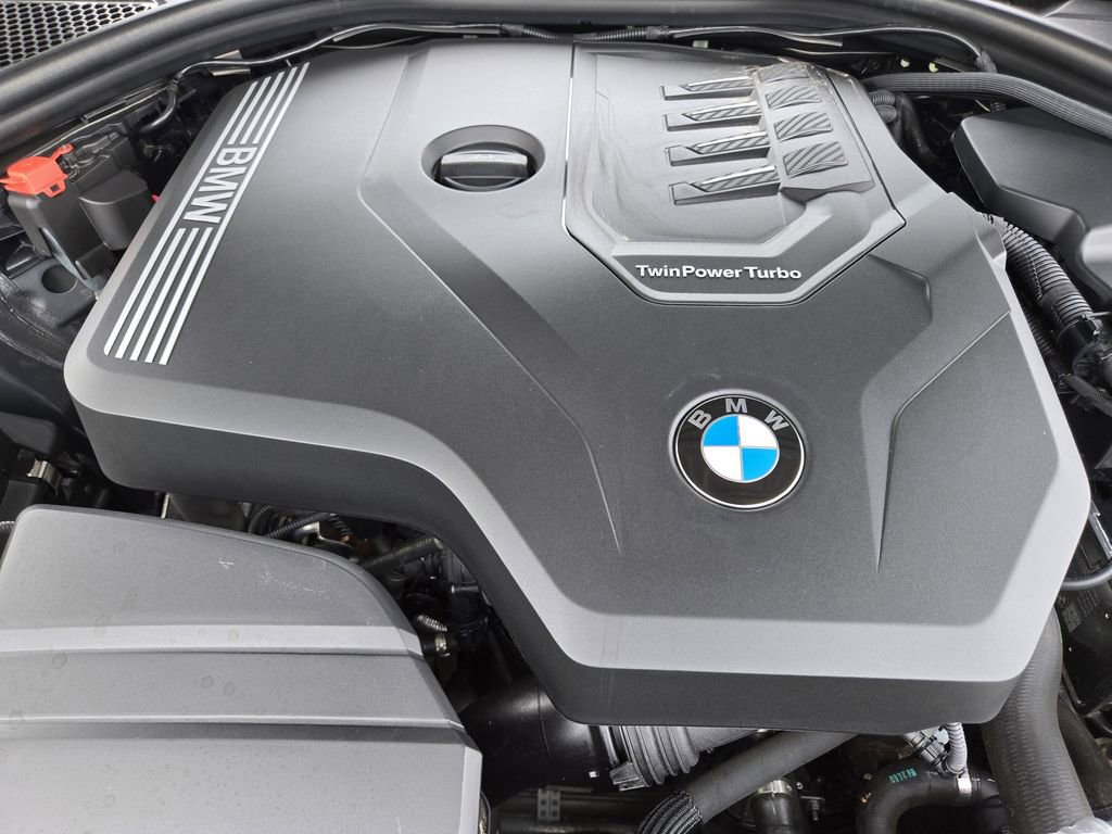 Certified 2024 BMW 330i xDrive Sedan w/ Premium Package AWD/4WD image 34