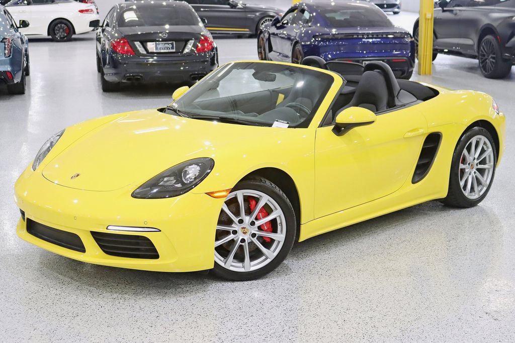 Used 2019 Porsche 718 Boxster S RWD image 8