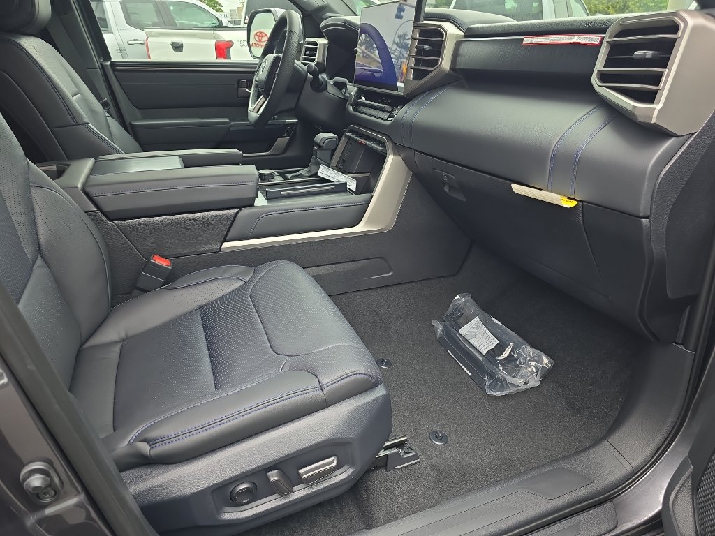 New 2026 Toyota Sequoia Platinum AWD/4WD image 17