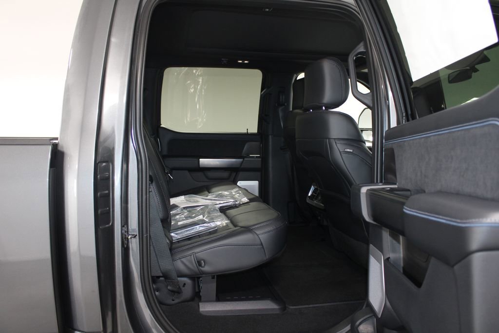 New 2026 Ford F350 Platinum image 31