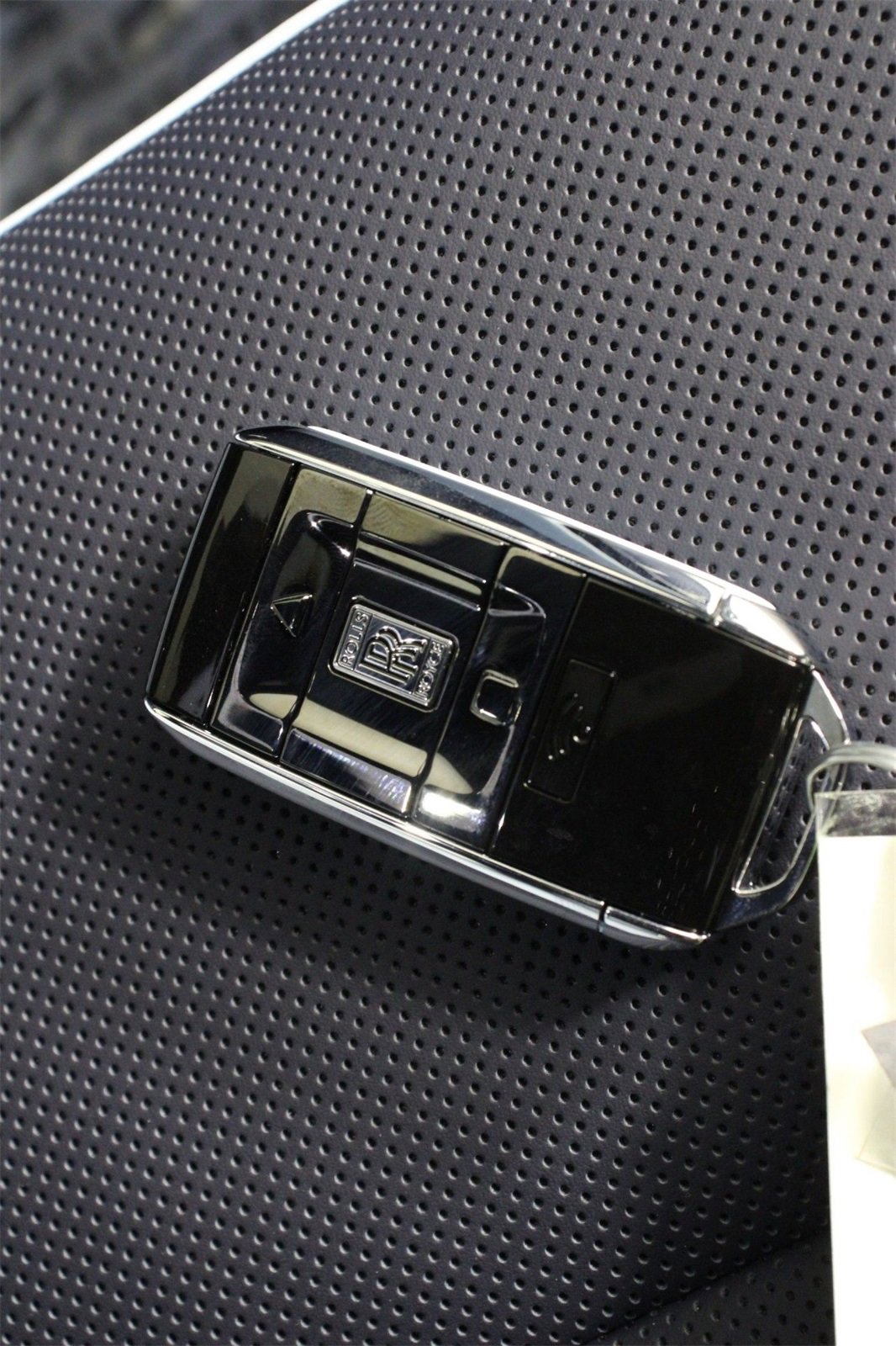 Certified 2024 Rolls-Royce Spectre w/ Spectre Launch Package image 16