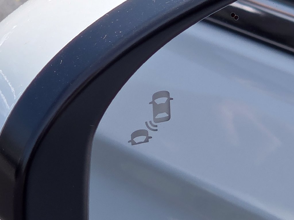 Used 2026 Honda CR-V EX-L image 9