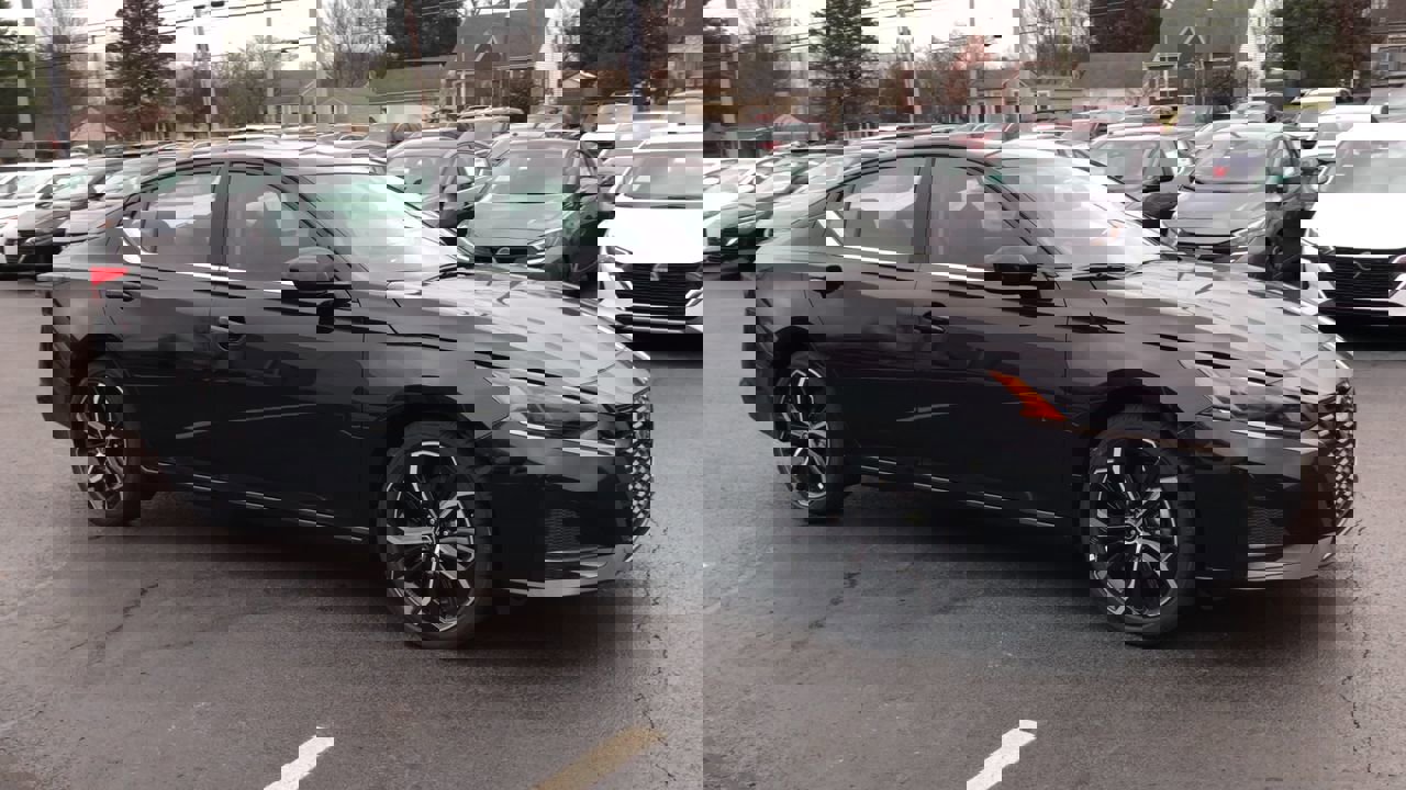 New 2025 Nissan Altima 2.5 SR w/ SR Premium Package image 2