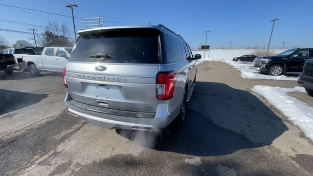 Used 2023 Ford Expedition Max XLT image 9