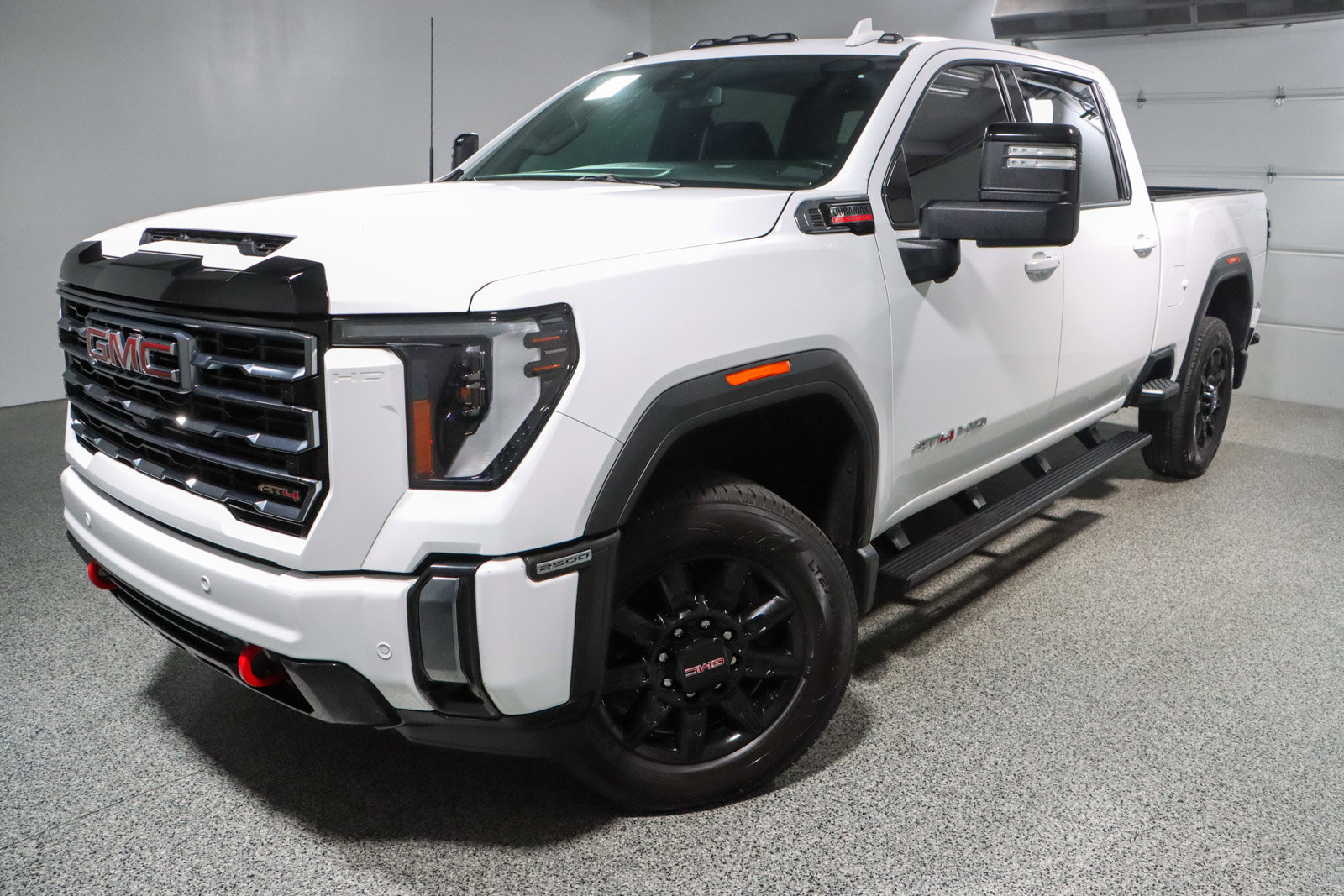 Used 2024 GMC Sierra 2500 AT4 w/ AT4 Preferred Package image 35