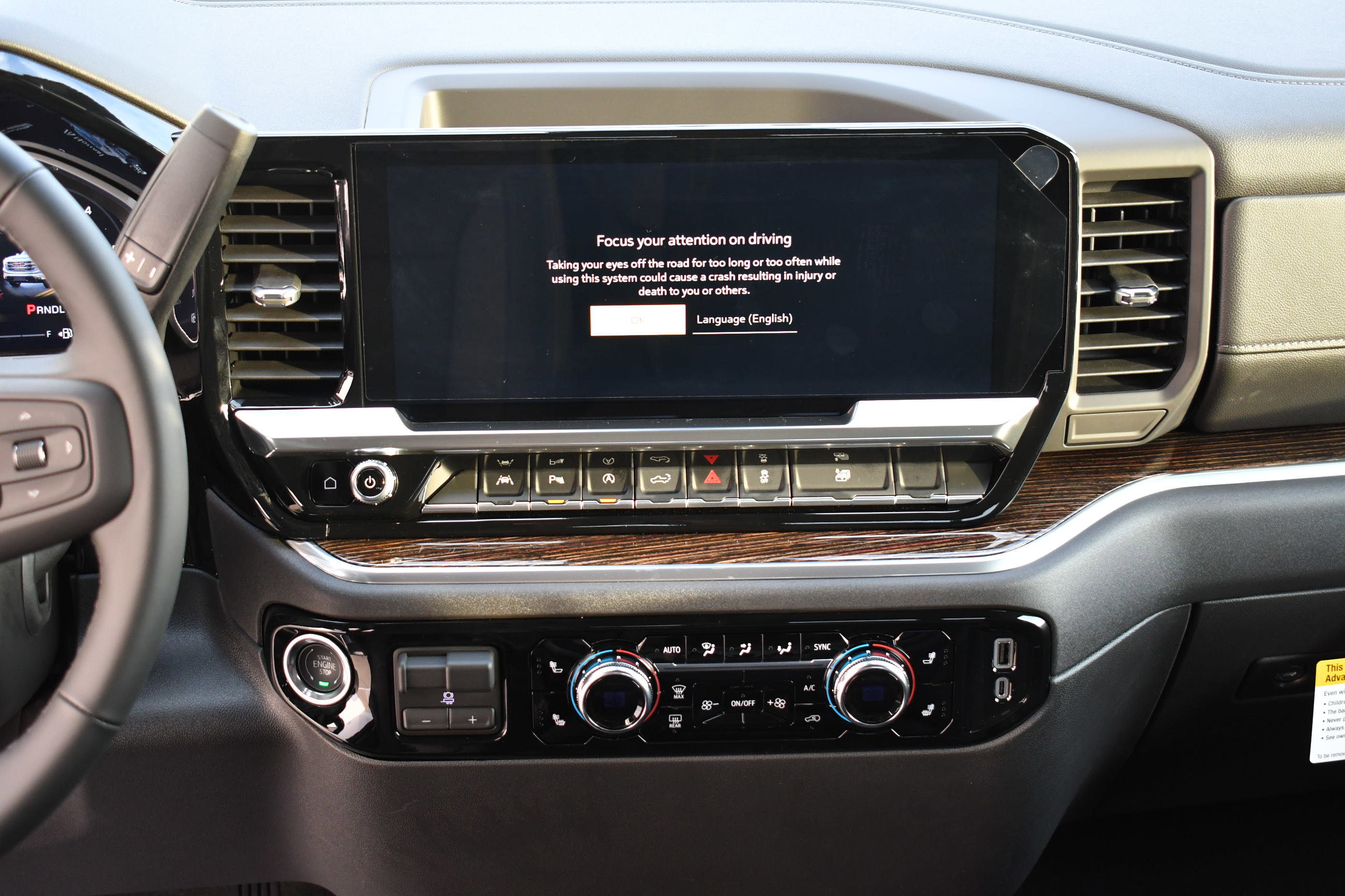 New 2026 GMC Sierra 1500 SLE w/ Preferred Package image 20