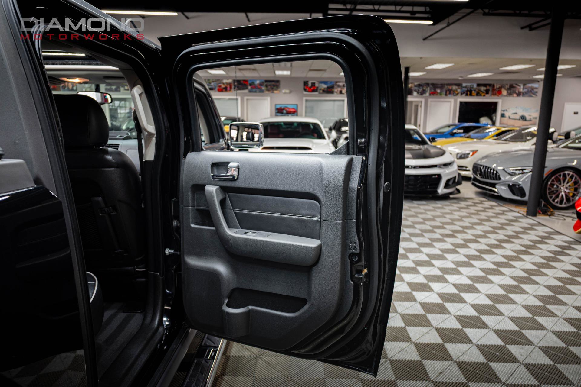 Used 2009 HUMMER H3T Alpha image 95