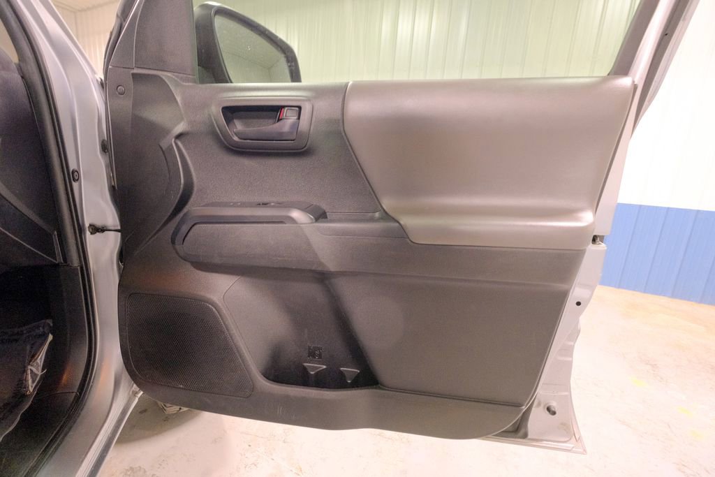 Used 2022 Toyota Tacoma SR5 image 16