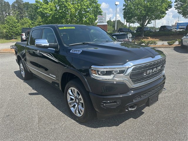 Used 2023 RAM 1500 Limited w/ Body Color Bumper Group image 7