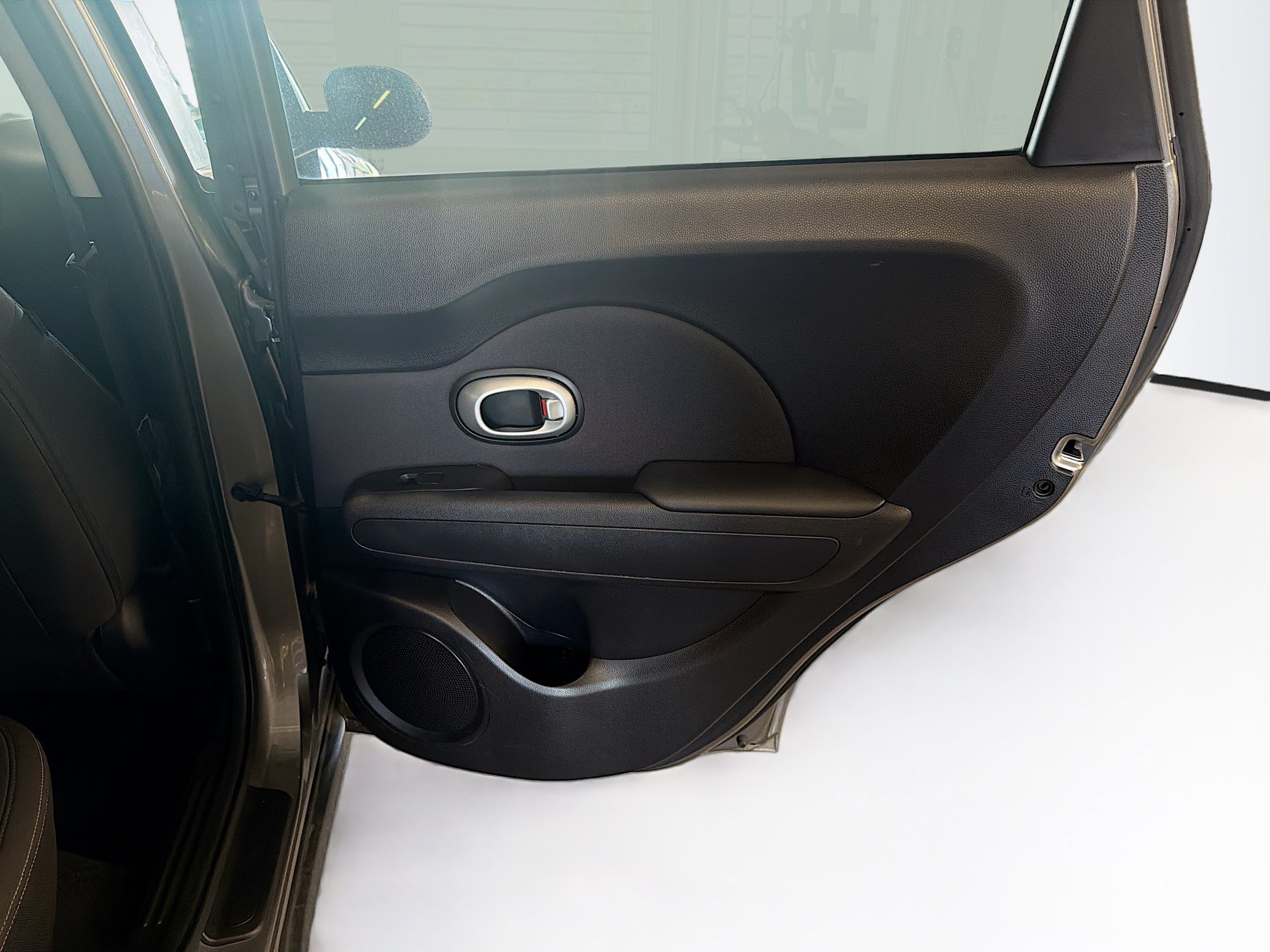 Used 2016 Kia Soul FWD image 26
