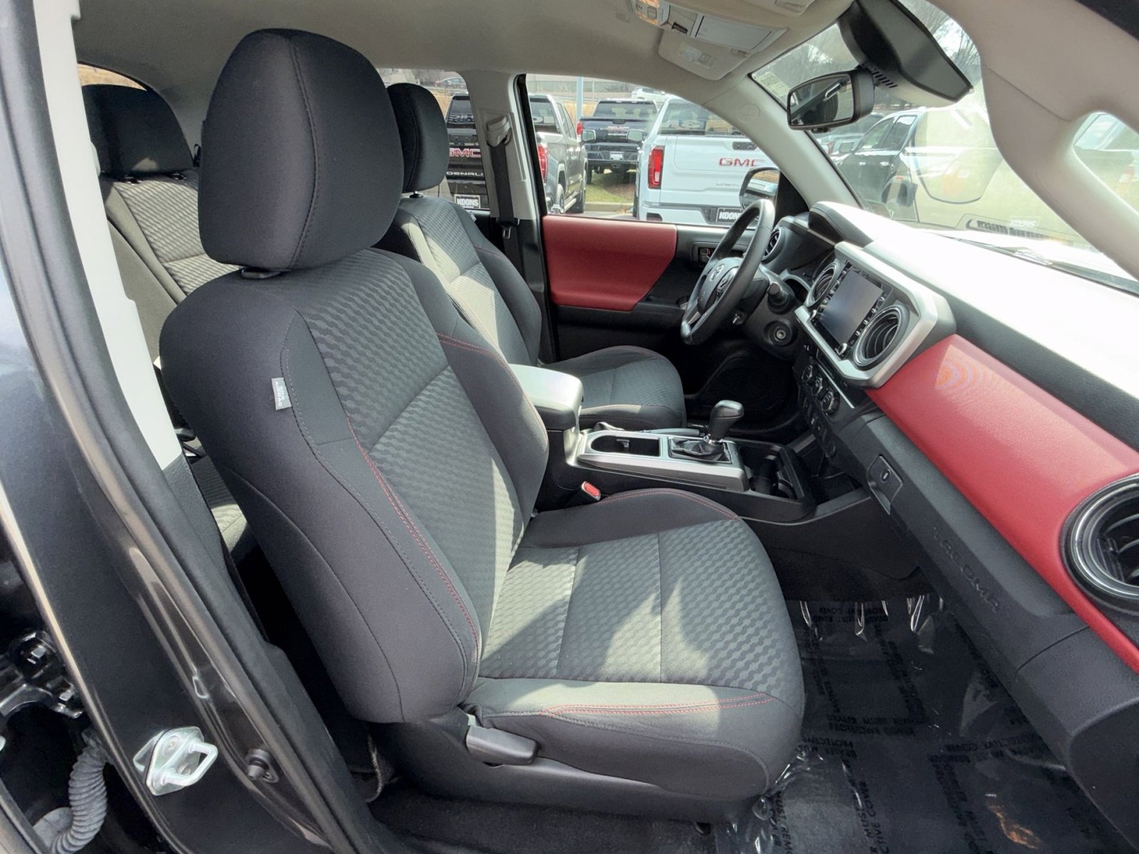 Used 2021 Toyota Tacoma SR5 image 27