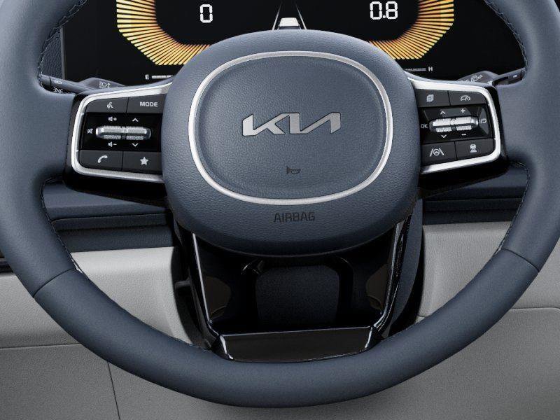New 2026 Kia Carnival EX FWD image 22