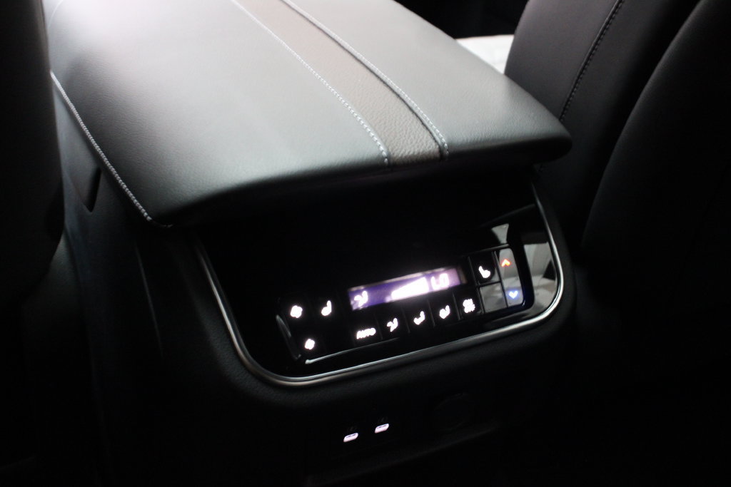 New 2026 Nissan Armada Platinum w/ Convenience Package RWD image 20