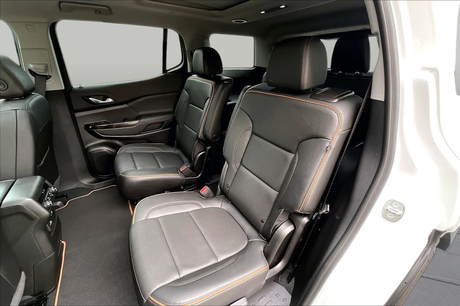 Used 2023 GMC Acadia AT4 w/ Preferred Package AWD/4WD image 21