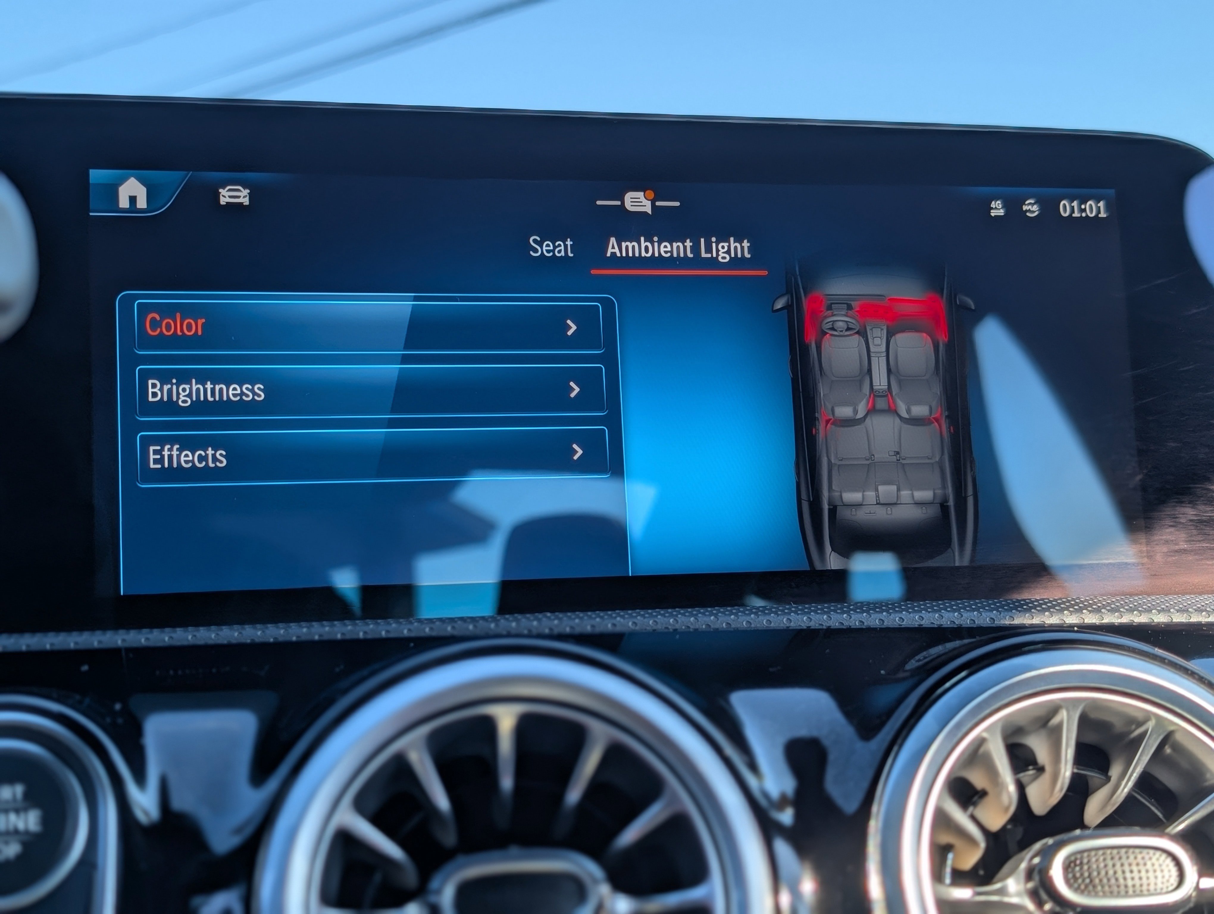 Used 2025 Mercedes-Benz CLA 35 AMG 4MATIC image 38