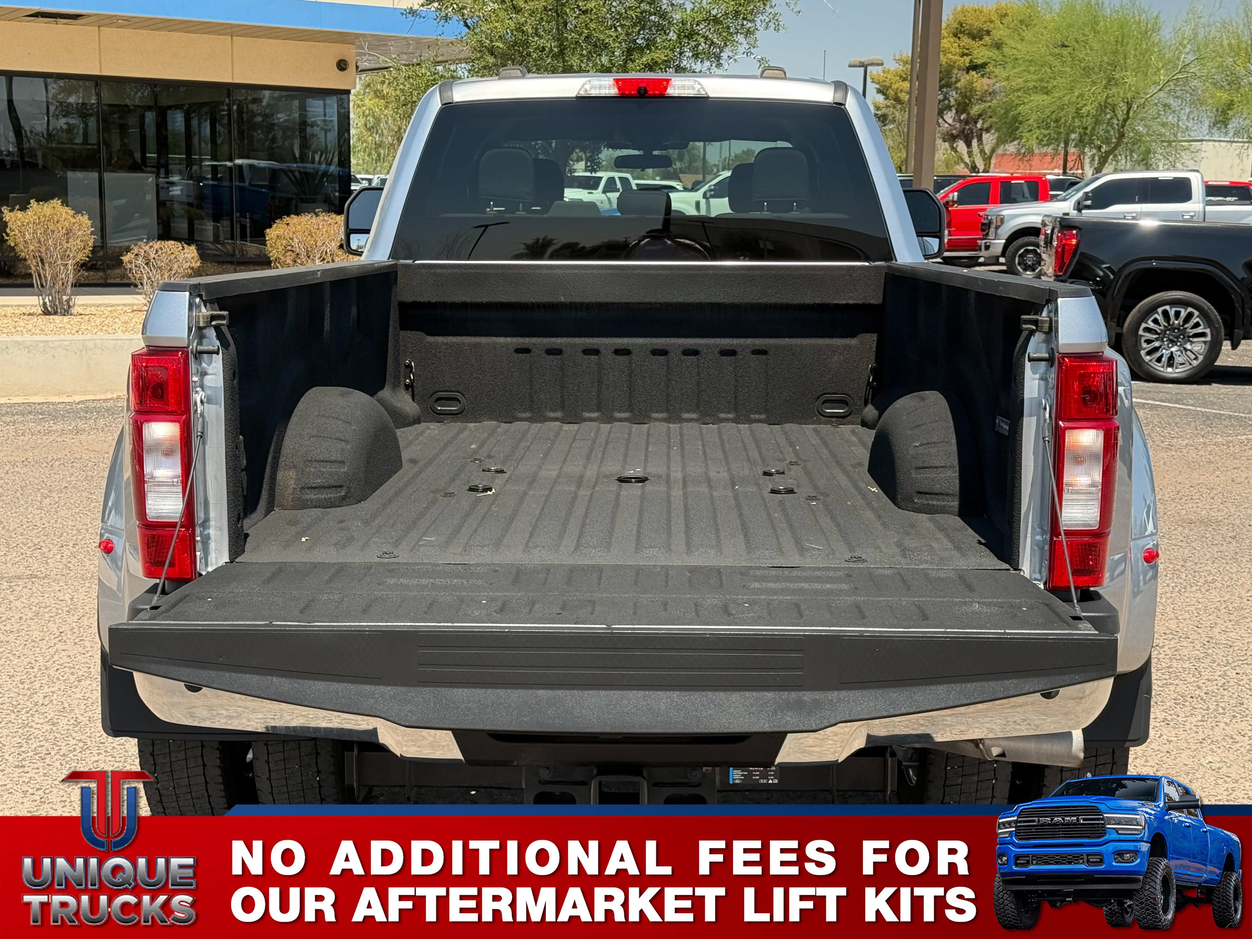 Used 2020 Ford F450 XLT w/ XLT Value Package AWD/4WD image 6