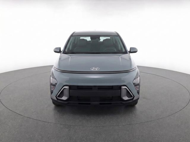 Used 2025 Hyundai Kona SE FWD image 4