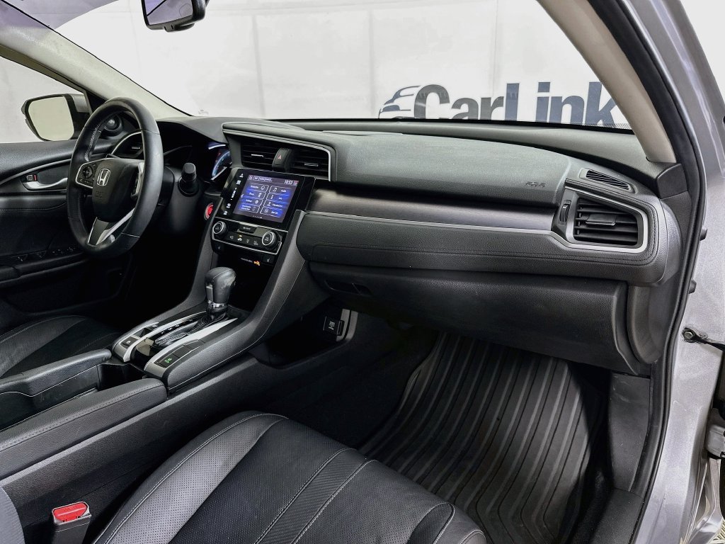 Used 2018 Honda Civic Touring image 37