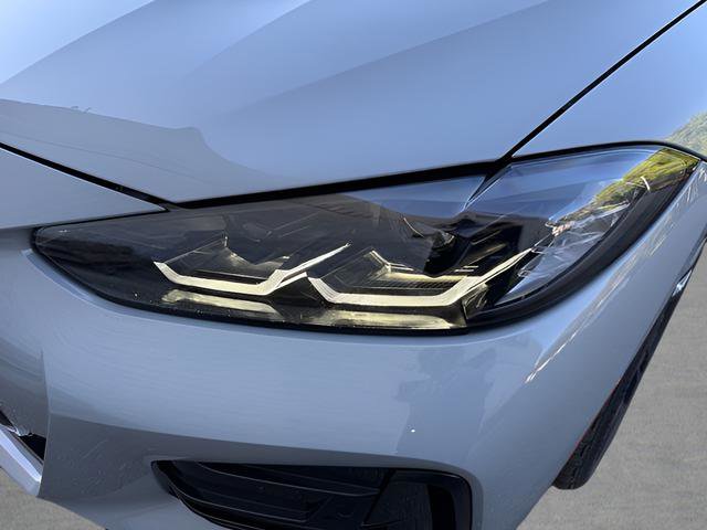 Used 2023 BMW 430i Convertible w/ M Sport Package image 29