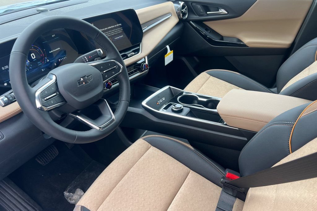 New 2026 Chevrolet Equinox ACTIV AWD/4WD image 7