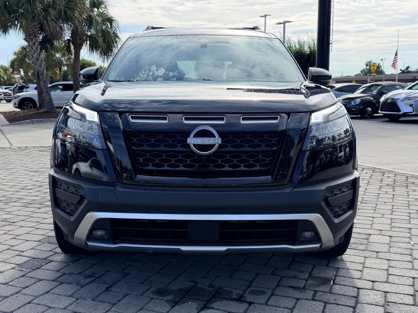 Used 2024 Nissan Pathfinder Rock Creek AWD/4WD image 5