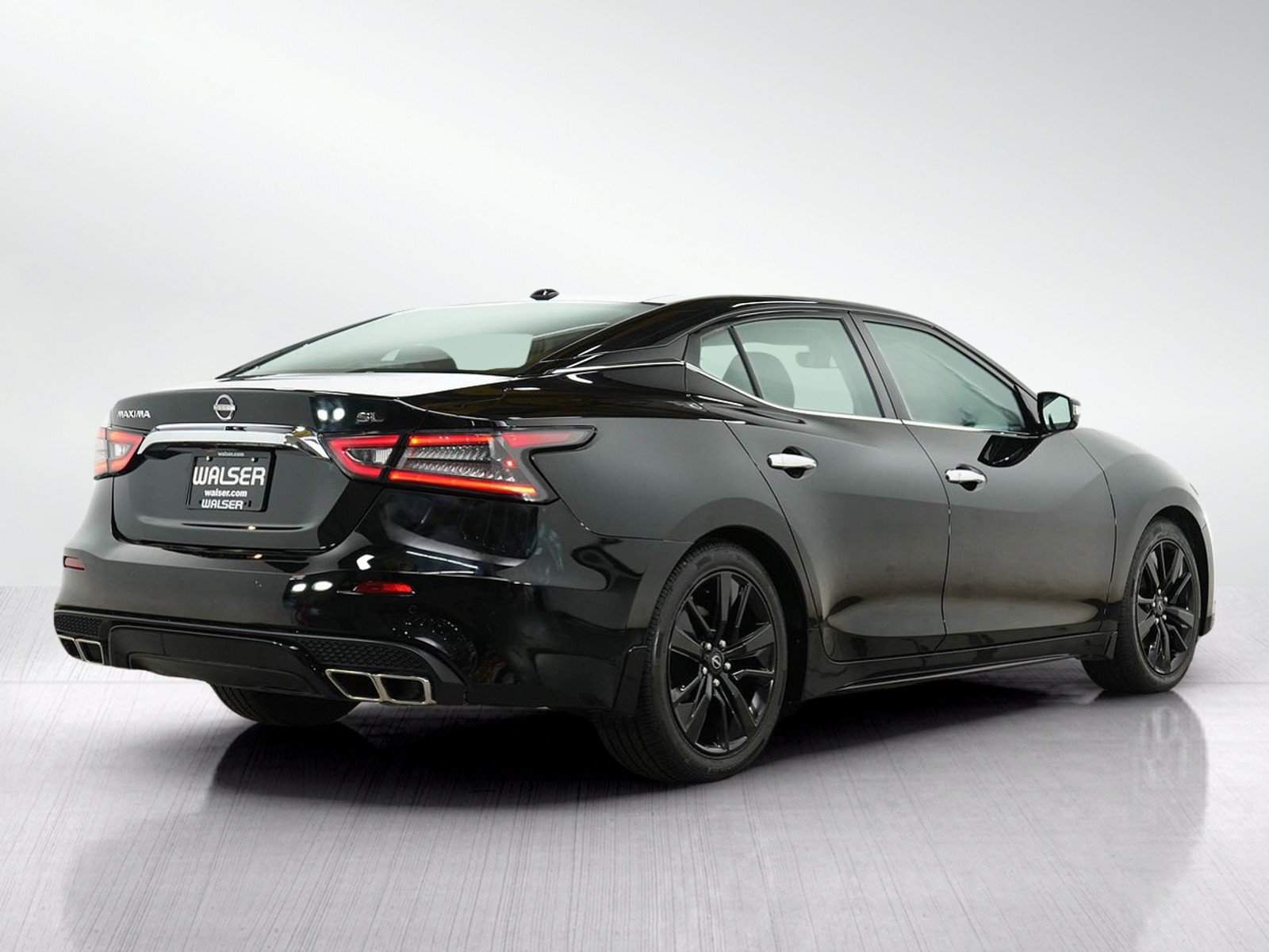 Used 2023 Nissan Maxima SL FWD image 5