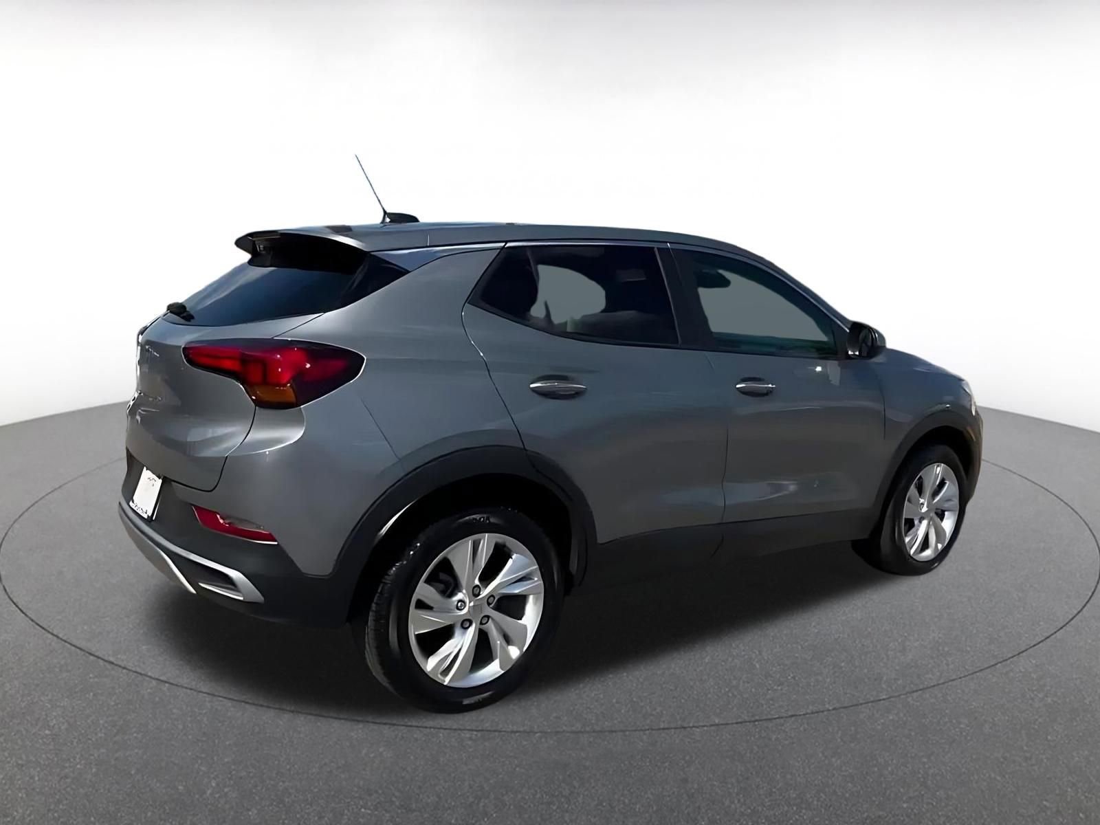 Used 2025 Buick Encore GX Preferred AWD/4WD image 14