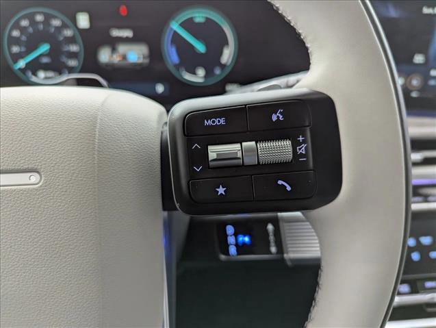 Used 2025 Hyundai Santa Fe Calligraphy image 14