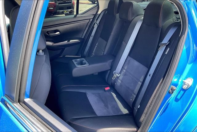 Certified 2025 Nissan Sentra SR FWD image 25
