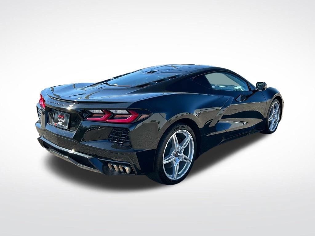 Used 2025 Chevrolet Corvette Stingray Premium Cpe w/ 3LT RWD image 5