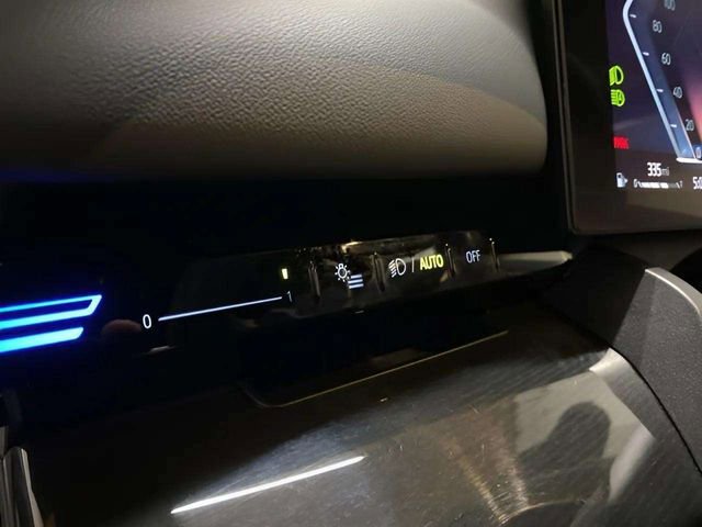 Used 2025 BMW 530i RWD image 32
