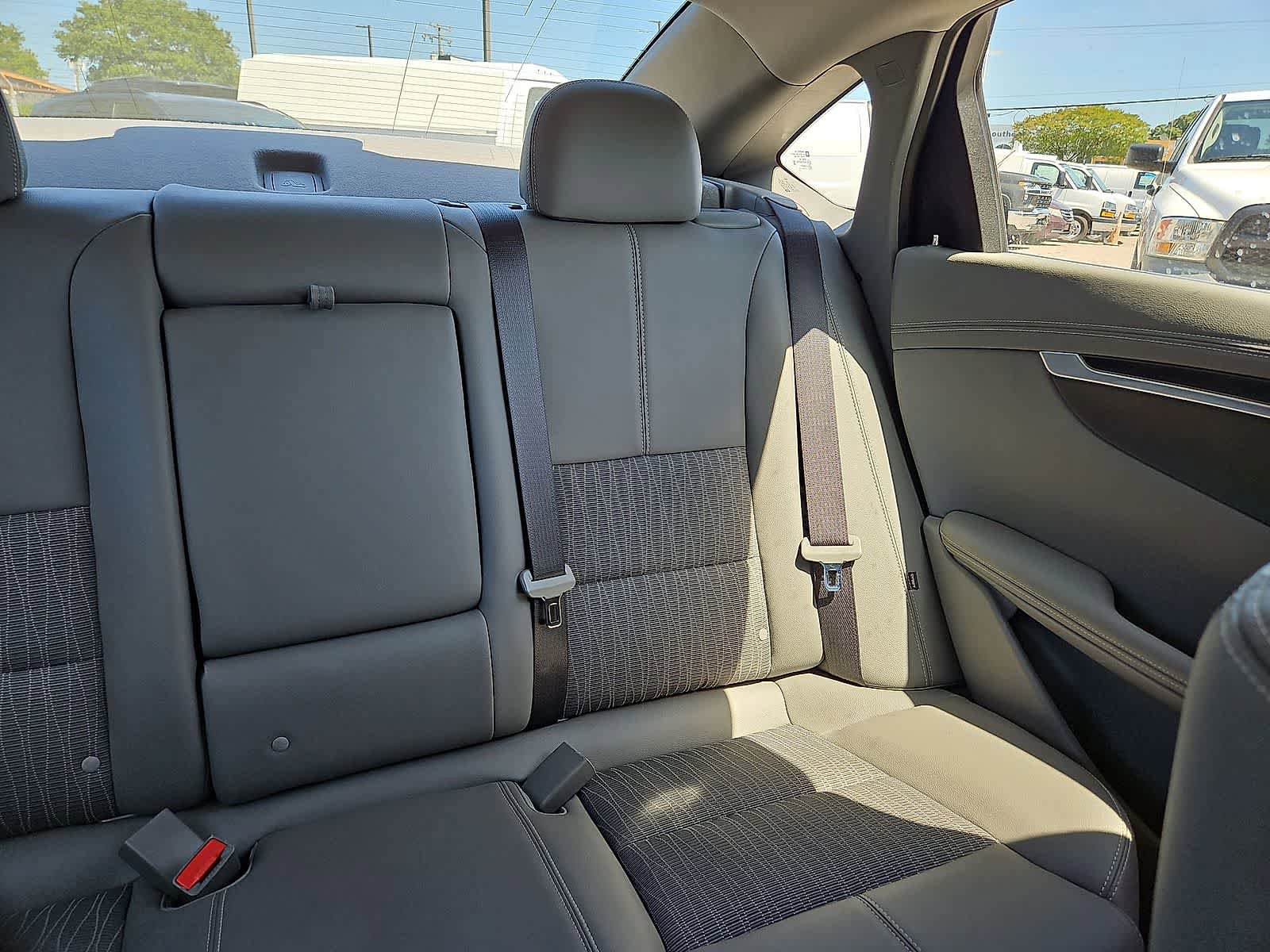 Used 2019 Chevrolet Impala LS FWD image 15