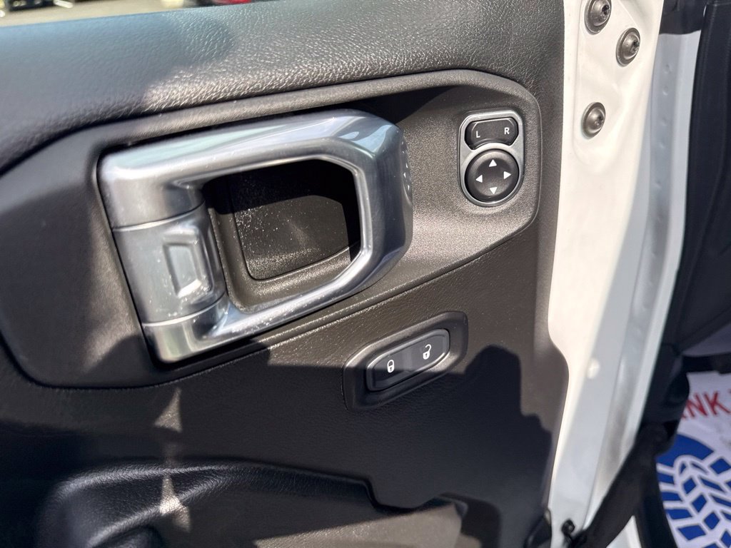 Certified 2022 Jeep Wrangler Unlimited Sport AWD/4WD image 18