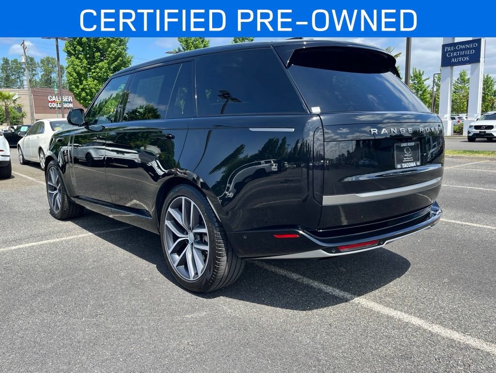 Certified 2025 Land Rover Range Rover Long Wheelbase SE AWD/4WD image 3