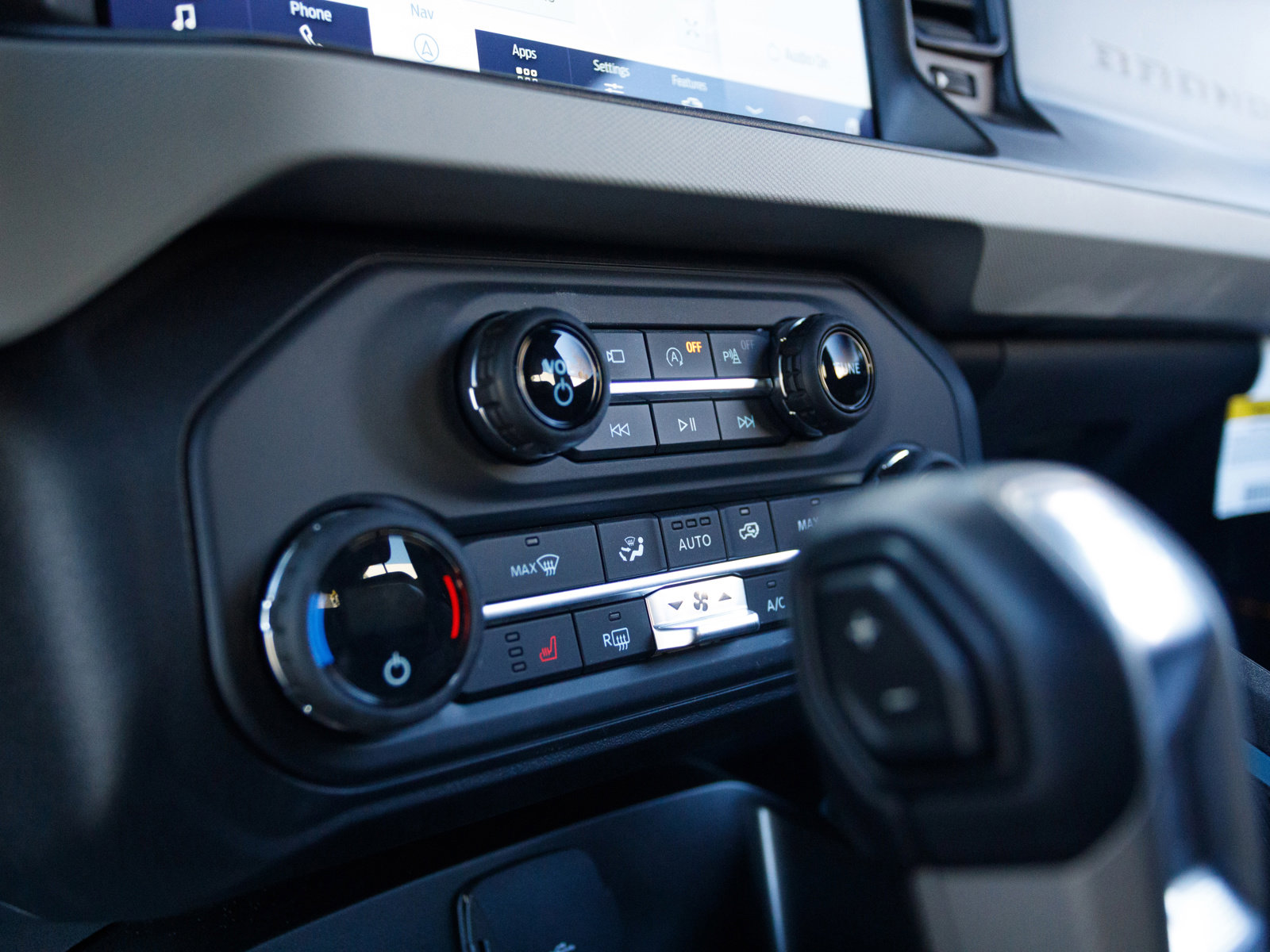 Used 2023 Ford Bronco Badlands w/ Sasquatch Package image 30