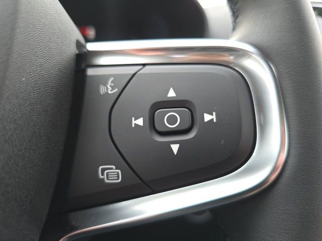 New 2026 Volvo XC40 B5 Plus w/ Climate Package AWD/4WD image 29