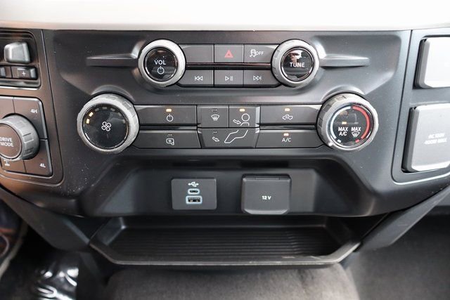 New 2025 Ford F350 XLT AWD/4WD image 8