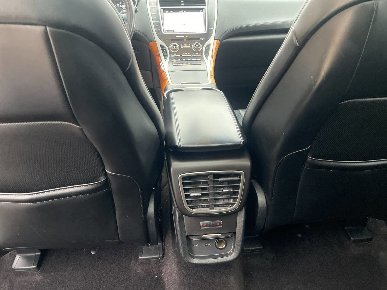 Used 2016 Lincoln MKX Reserve w/ Climate Package image 20