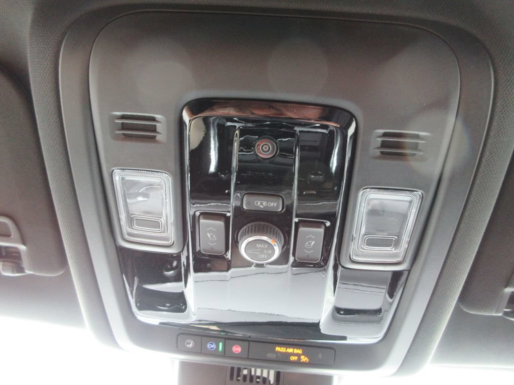 New 2026 Chevrolet Tahoe LT w/ Comfort Package AWD/4WD image 34