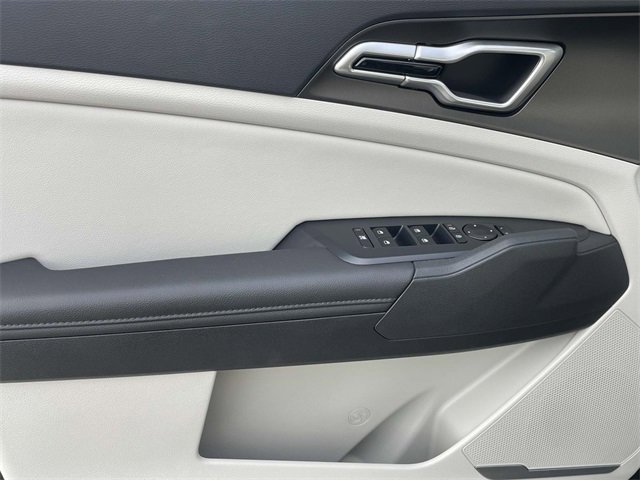 New 2026 Kia Sportage EX w/ EX Panorama Roof Package image 28