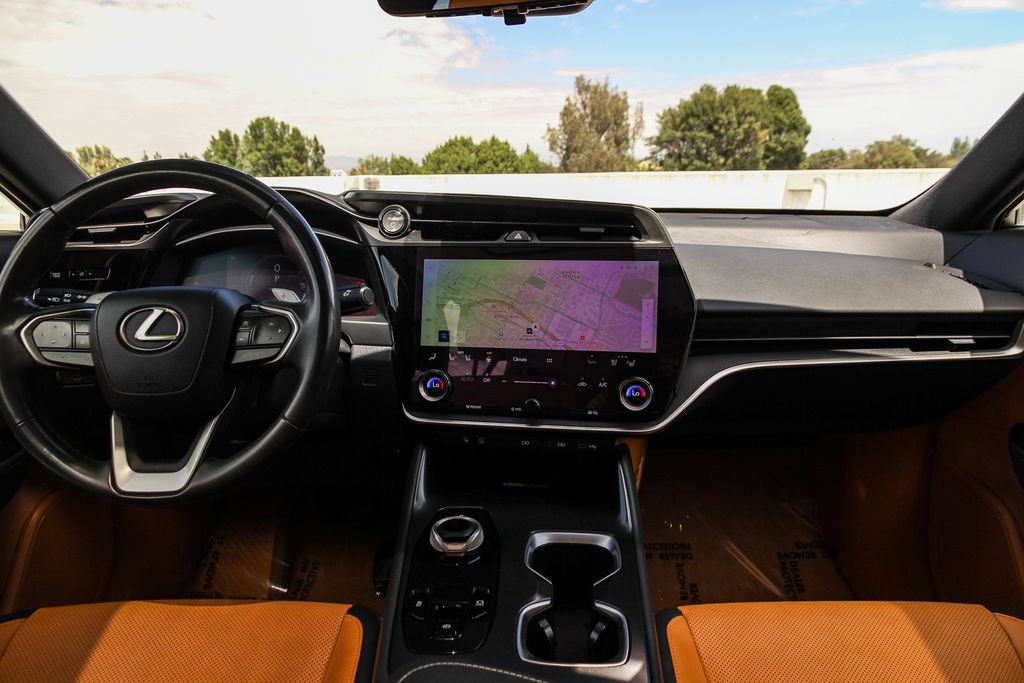 Certified 2023 Lexus RZ 450e Premium w/ Technology Package AWD/4WD image 13