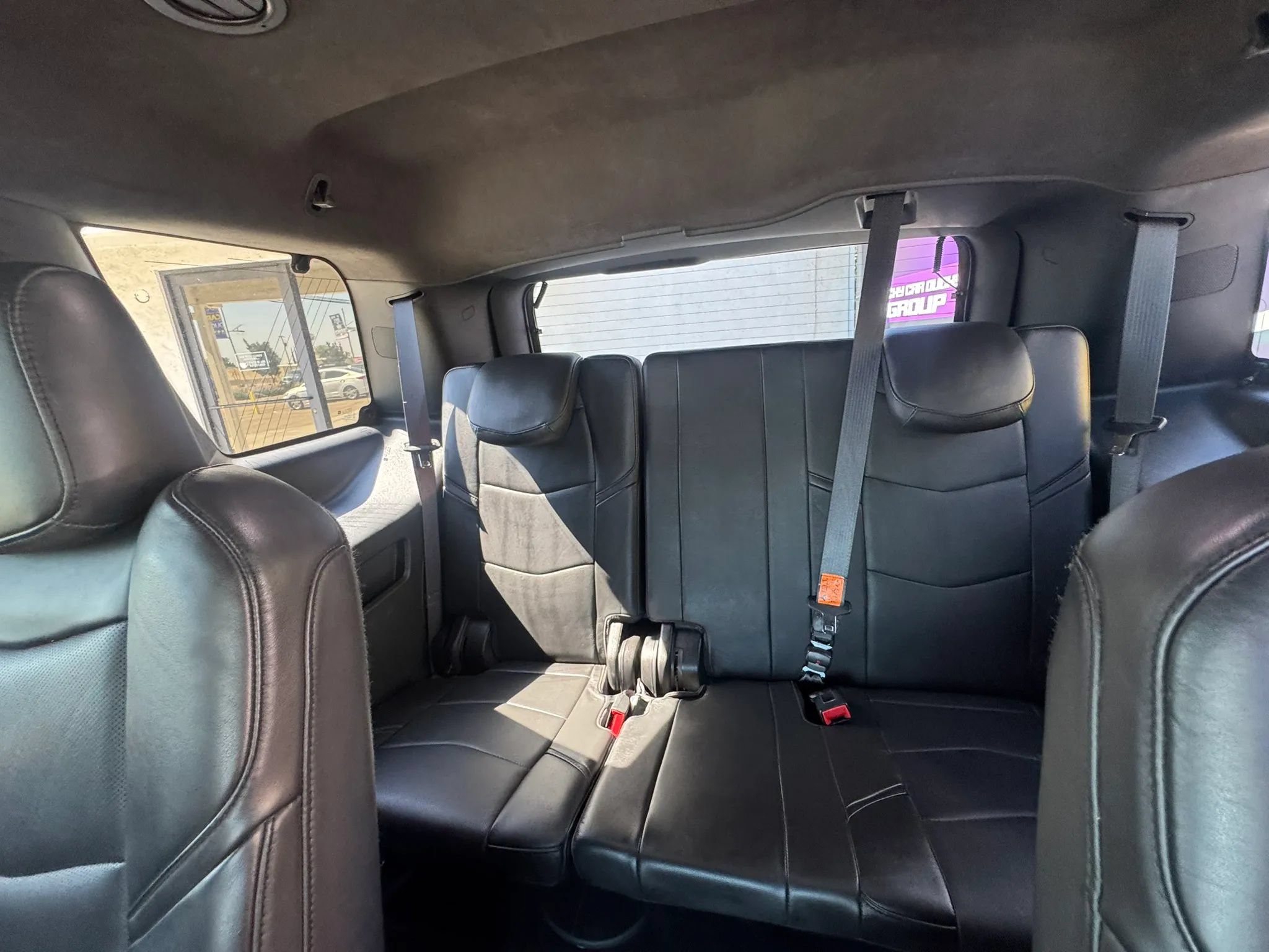 Used 2019 Cadillac Escalade Platinum w/ Escalade Sport Edition AWD/4WD image 24