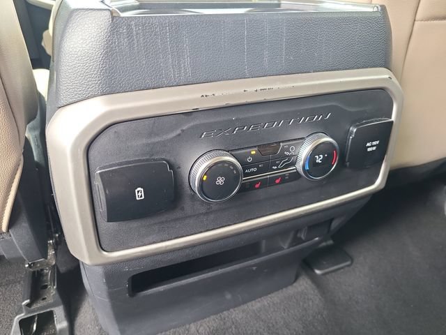 Used 2024 Ford Expedition Max Limited AWD/4WD image 11