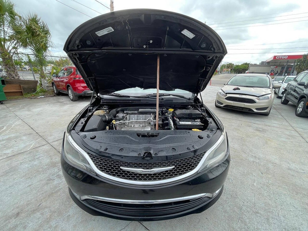 Used 2015 Chrysler 200 Limited w/ Convenience Group FWD image 15