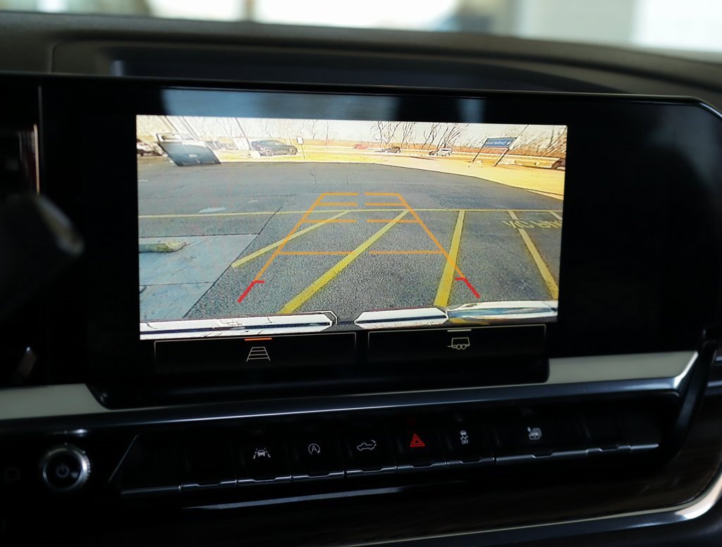 Used 2024 GMC Sierra 1500 Elevation image 16