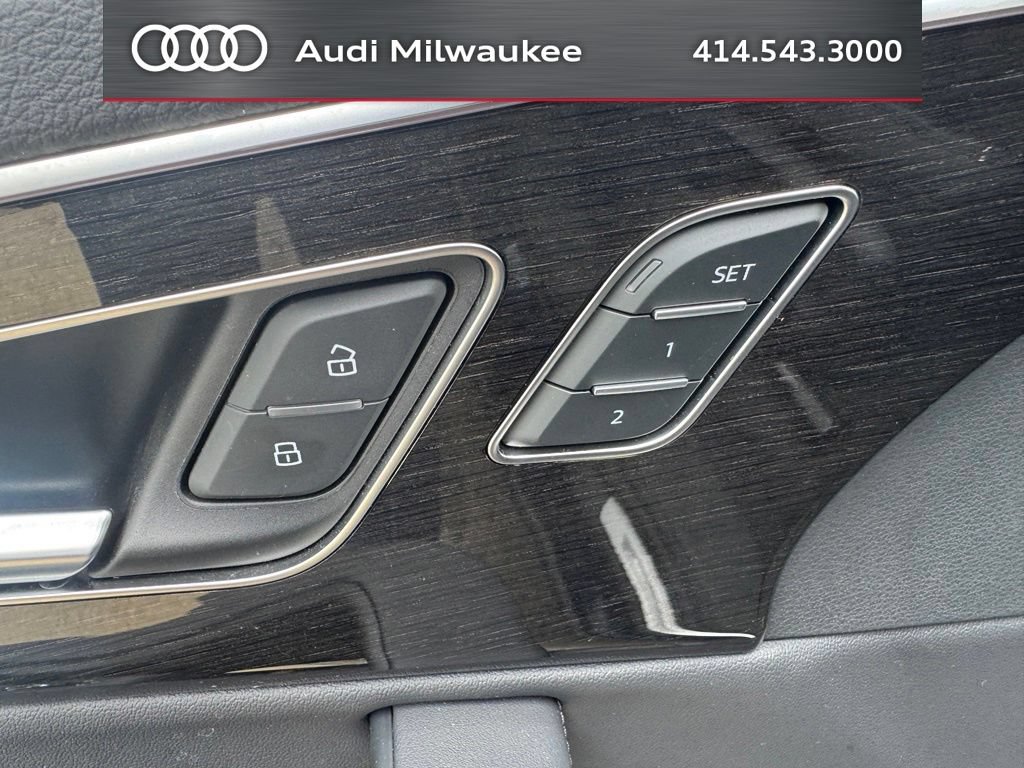 Used 2023 Audi Q7 3.0T Premium Plus w/ Premium Plus Package AWD/4WD image 8