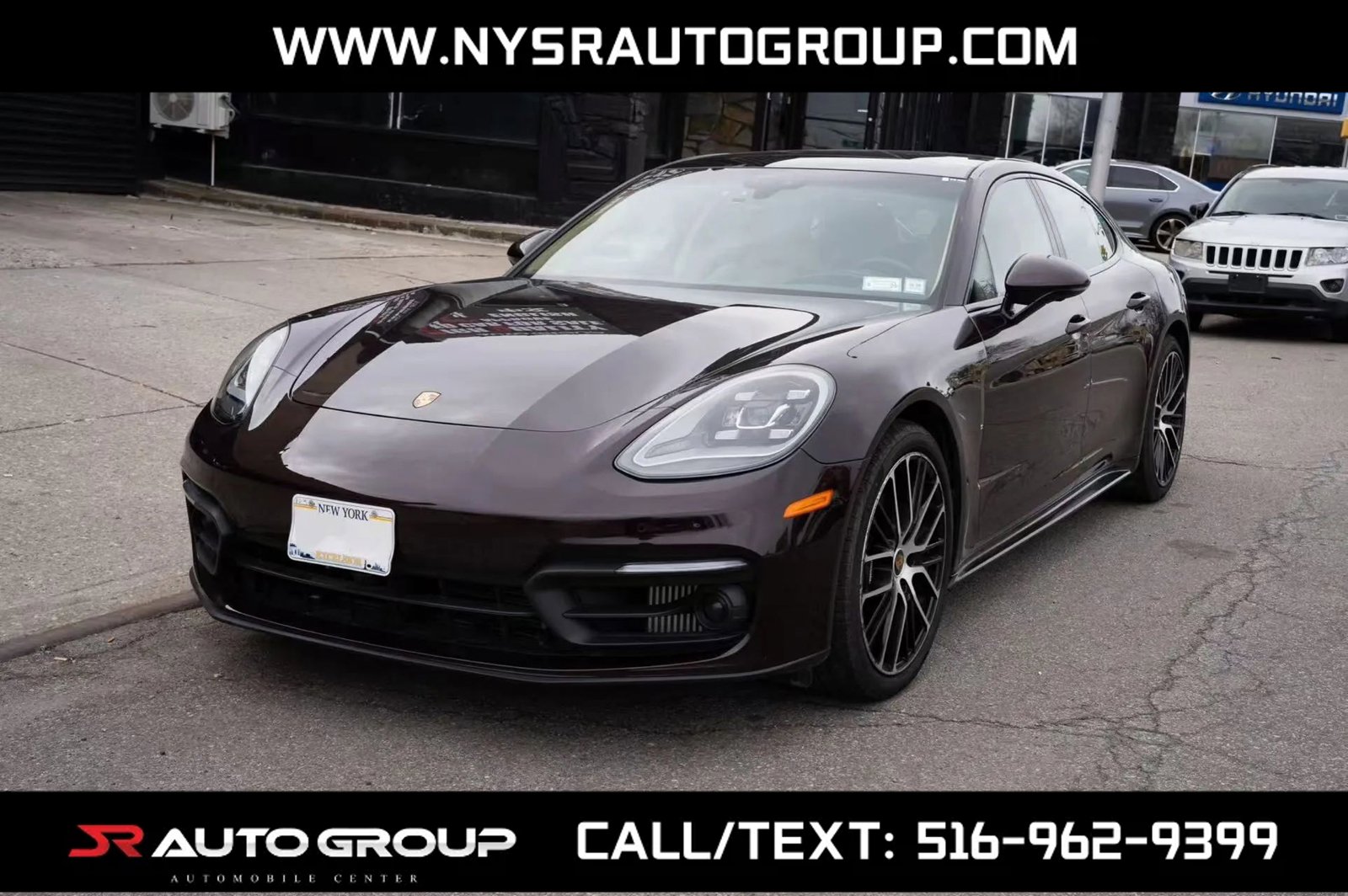 Used 2023 Porsche Panamera 4 Platinum Edition AWD/4WD image 1